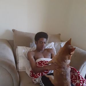 Meet your Posher, Elisa